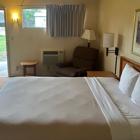 Big Bend Traveler'S Inn Great Bend Luaran gambar