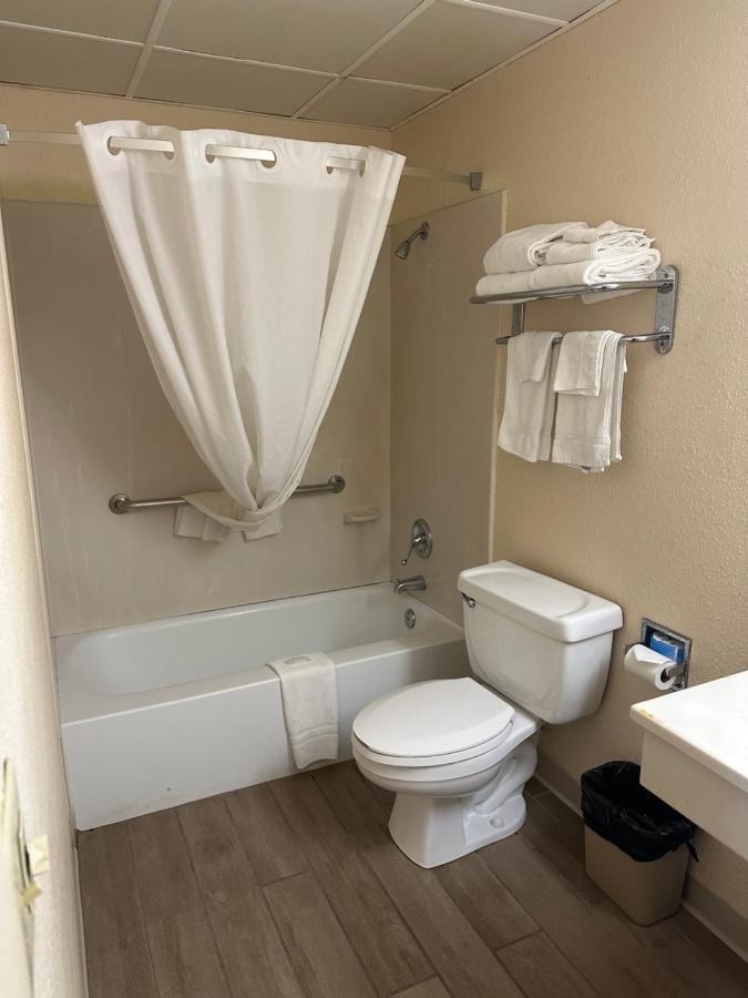 Big Bend Traveler'S Inn Great Bend Luaran gambar