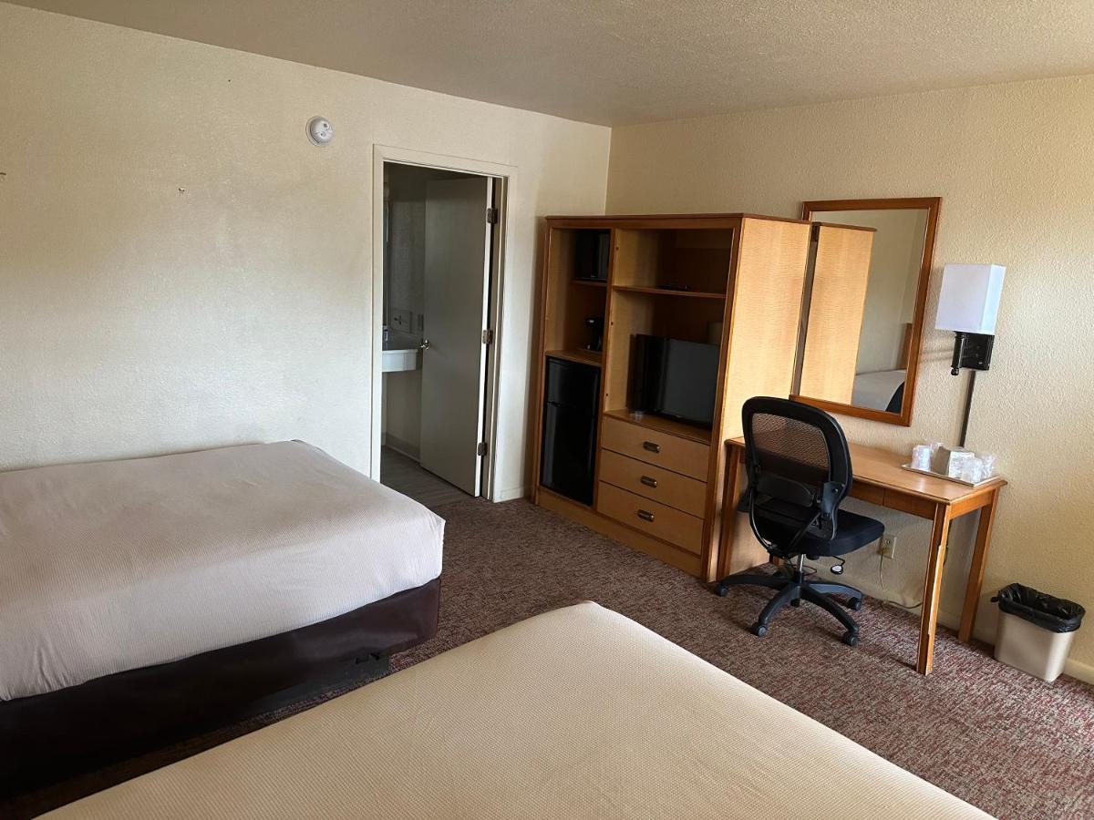 Big Bend Traveler'S Inn Great Bend Luaran gambar