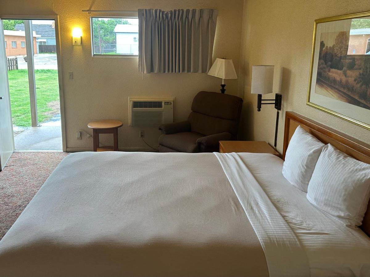Big Bend Traveler'S Inn Great Bend Luaran gambar